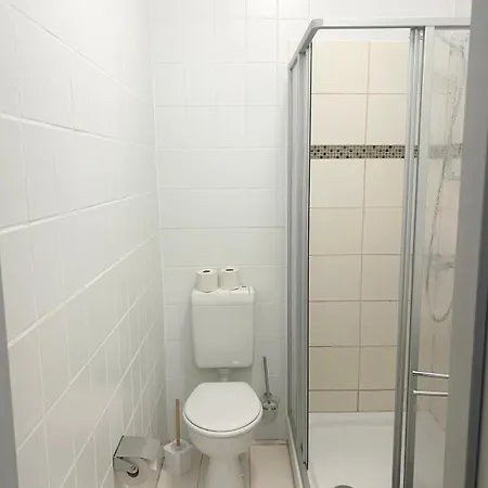Homestay Schaebu! 4 Zentral Am Altmarkt Cottbus