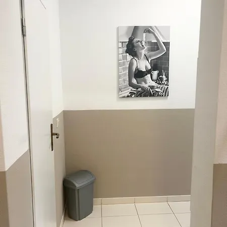 Homestay Schaebu! 4 Zentral Am Altmarkt
